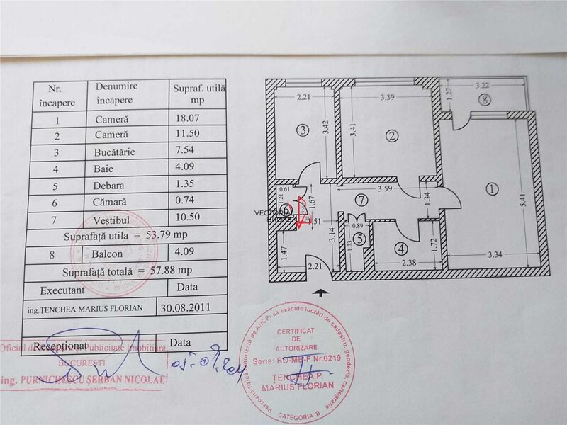 Tei apartament decomandat in bloc din 1984, rebilitat